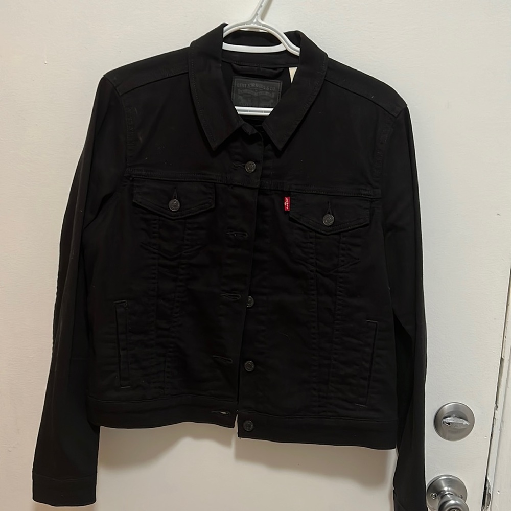 Levi’s black denim jacket